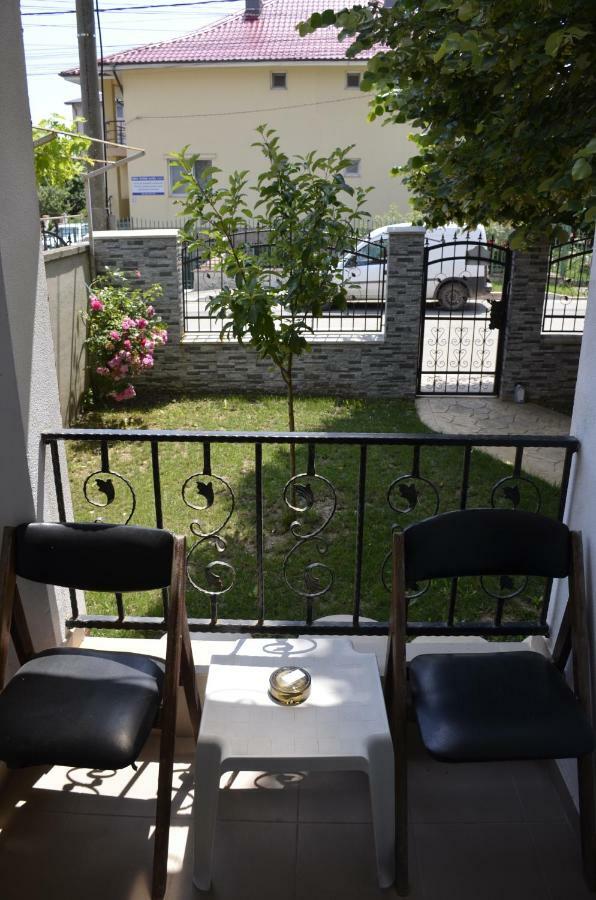 Vila Cu Livada Costinesti Buitenkant foto